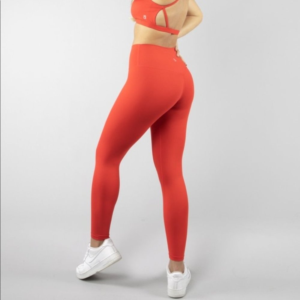 Buff Bunny Dreamy Legging in Spicy